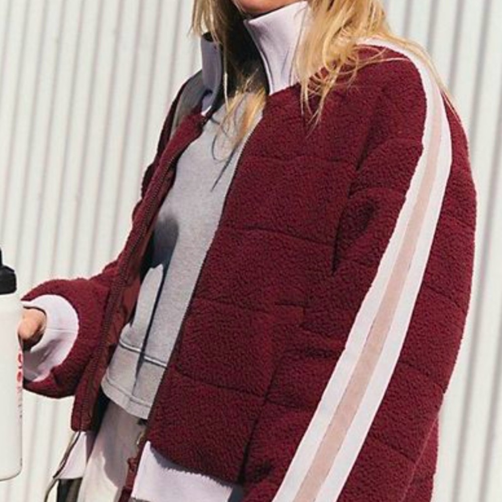 NWT- Free People Fleecy Sherpa Scrunchy Pippa Jacket mahogany combo color size L
